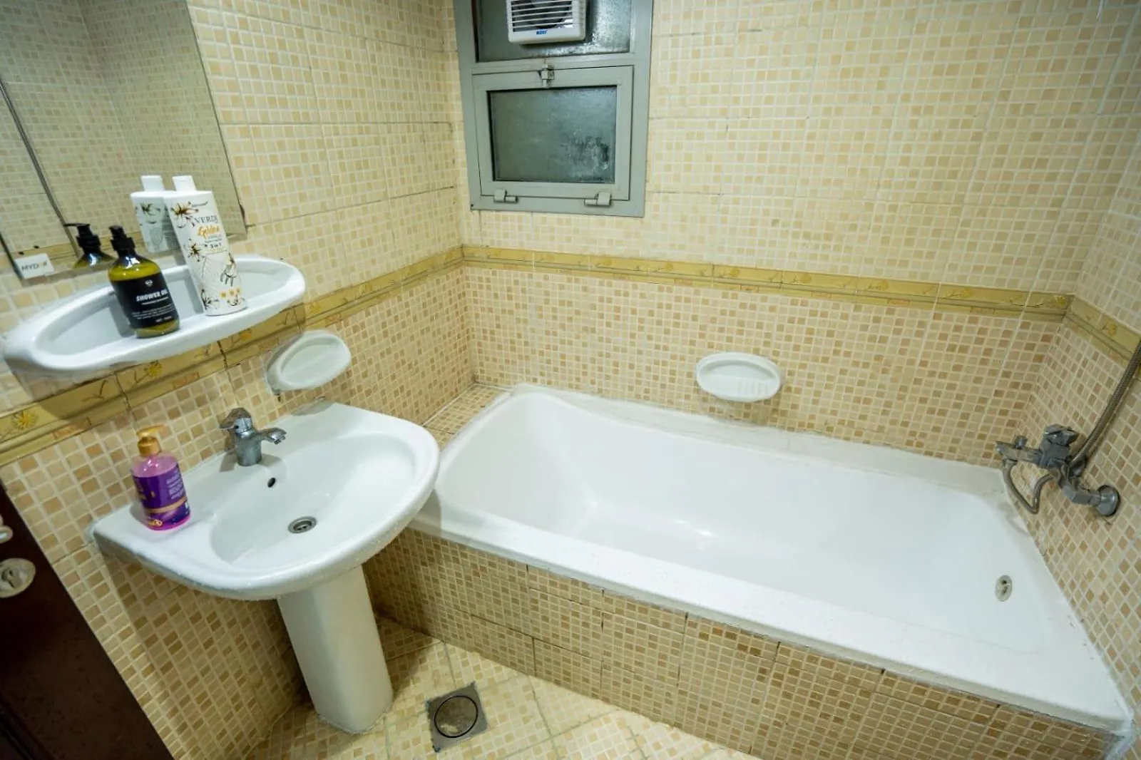 Baith Al Jannah Llc Vacation Home Rentals Abu Dhabi 0*,
